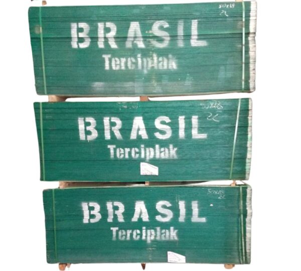 Fenólico Film Terciplak Brasil - Imagen 3